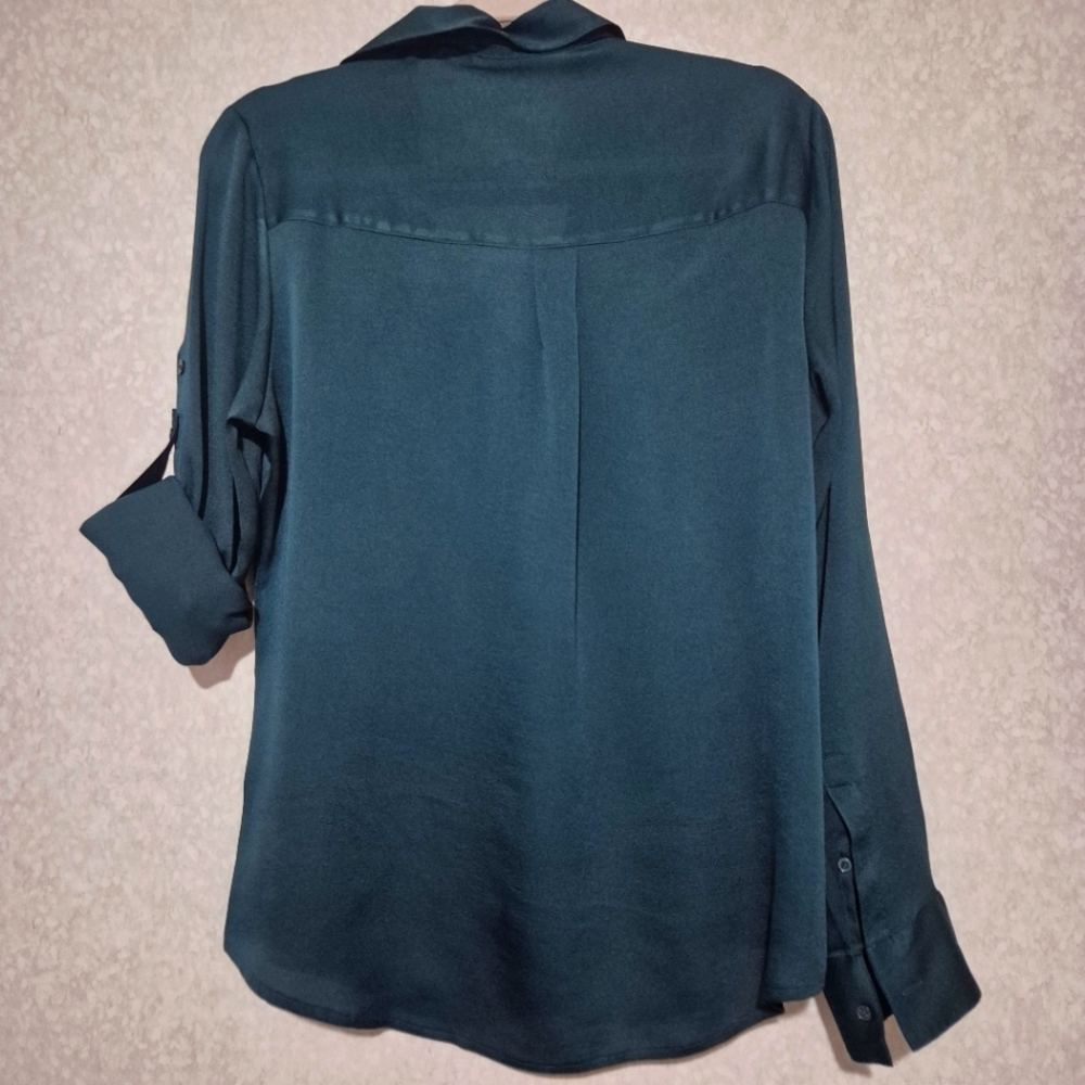 Express Green Notched Collar Relaxed Button Down..SIZE:M - Picture 7 of 11